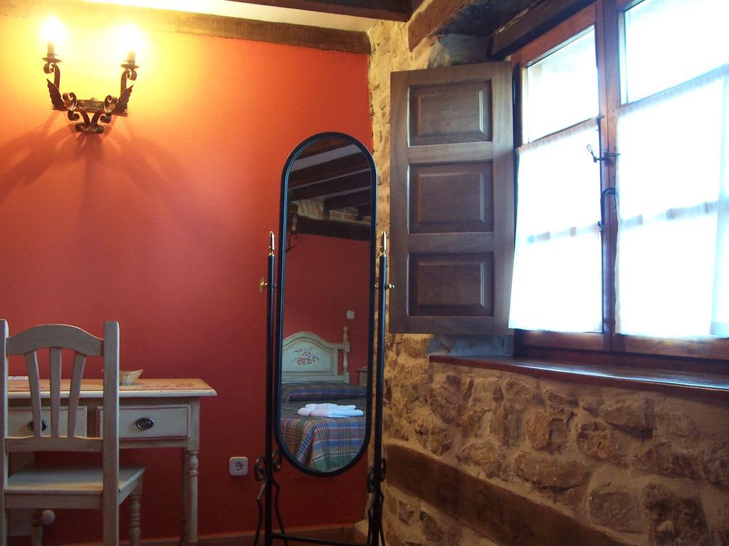 Casa Rural La Toba I Y II Bezana Cameră foto